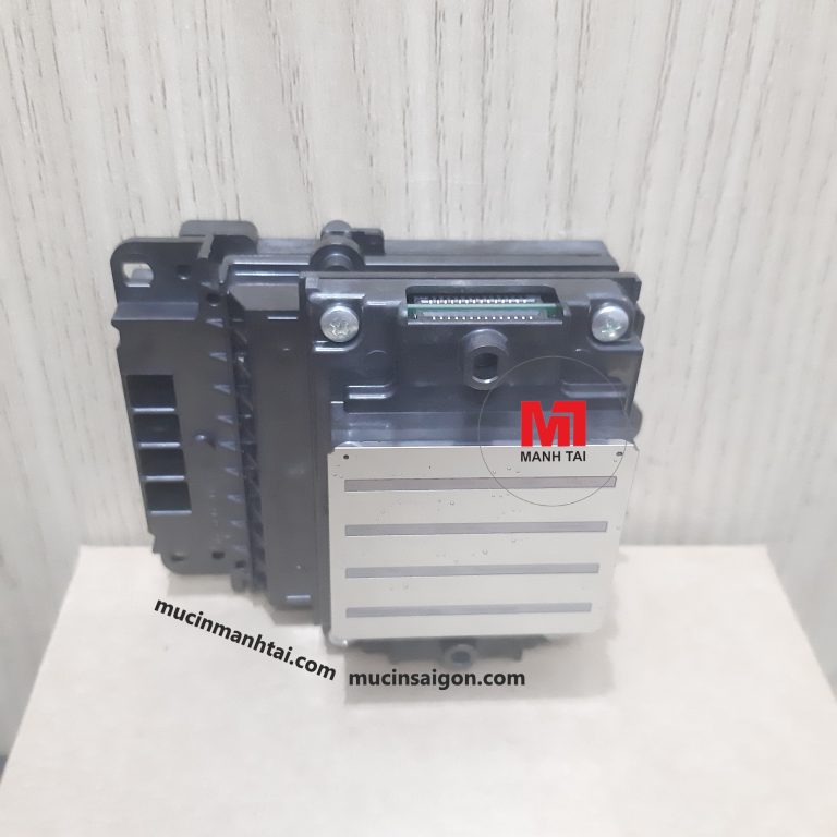 Kỹ thuật viên thay đầu phun Epson M887F chính hãng